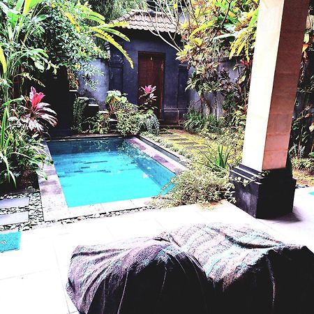 Sari House Ubud Extérieur photo